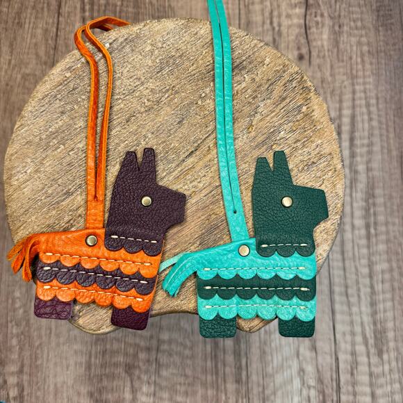 Portland Leather Pinata Tassel Set of 2 Llama Bag Charm NEW FAST SHIP - Picture 2 of 6